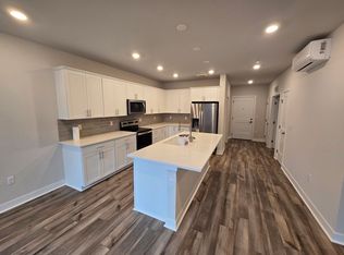 14598 Westminster Way N #208, Shoreline, WA 98133