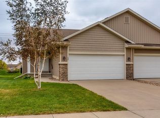 737 NE Spring St, Ankeny, IA 50021