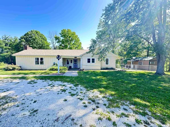 1500 Cobden School Rd, Cobden, IL 62920