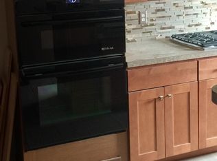 6144 Montgomery Rd, Elkridge, MD 21075