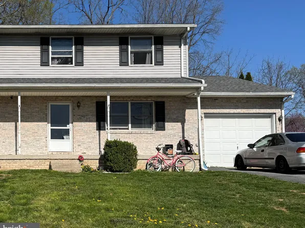 14854 Sherwood Dr, Greencastle, PA 17225