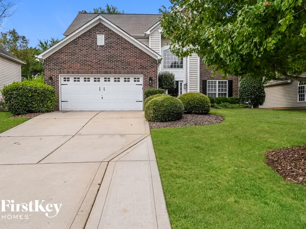 15907 Lavenham Rd, Huntersville, NC 28078