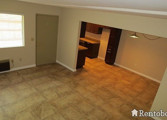 4th image of 4444 Eastgate Mall Unit 7