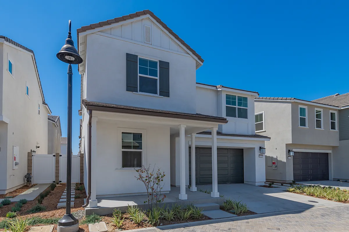 Building Photo - 4253 S Heather Privado