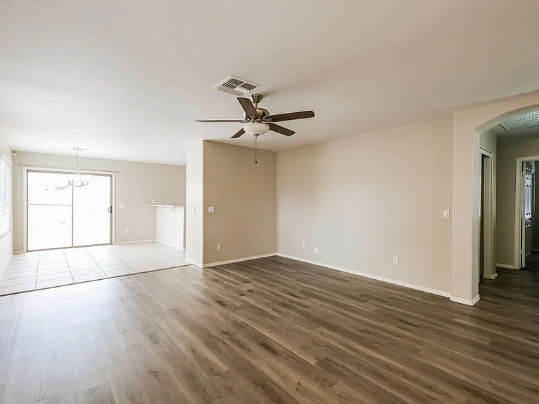 6054 W Jones Ave — Photo 5