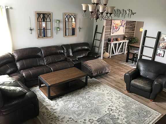 3rd image of 7812 Sergi Canyon Dr