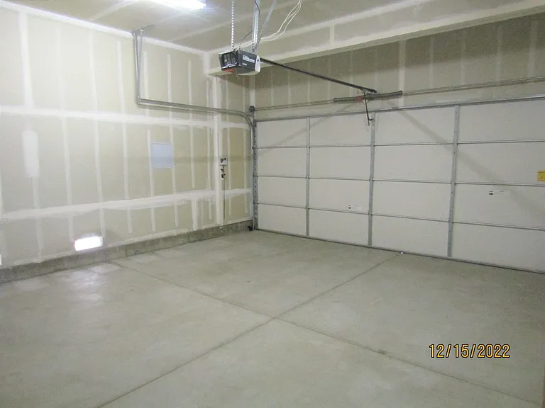8457 Old Oak Rd — Photo 11