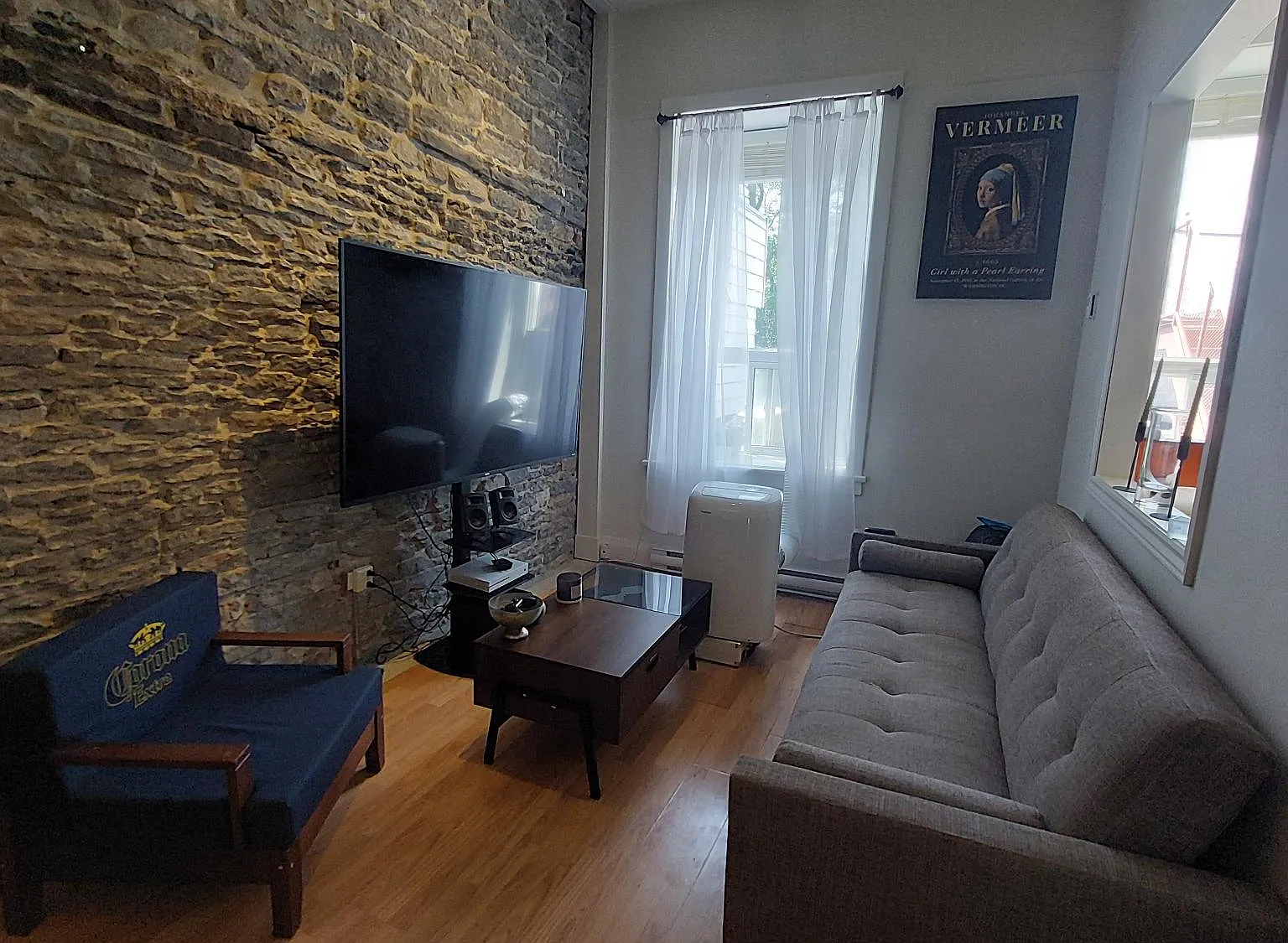 280 Front Street — Photo 2