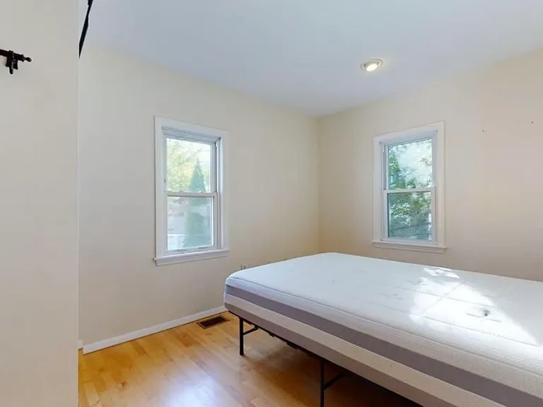22 N Mead St — Photo 8