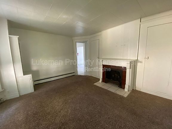 3rd image of 431 W Vine St