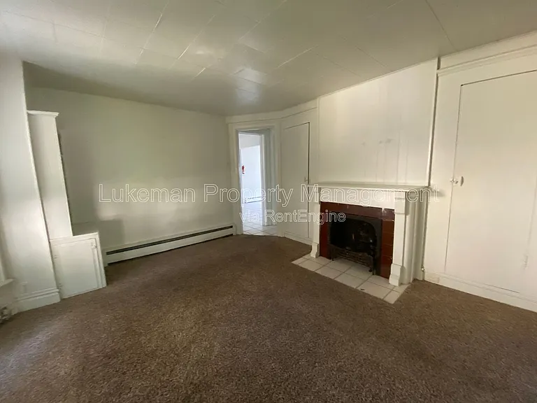 431 W Vine St — Photo 3