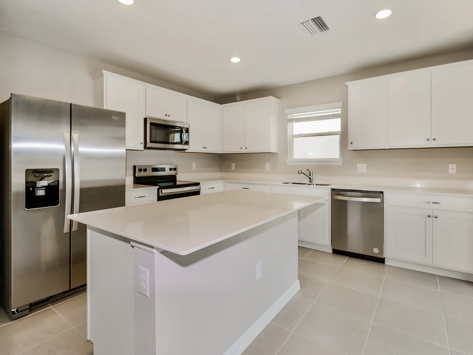 Redding Pointe — Photo 2