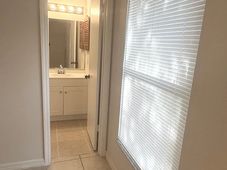 3558 SW 157th Loop — Photo 6