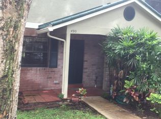 492 Westtree Ln, Plantation, FL 33324