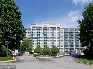 5450 Whitley Park Ter APT 105, Bethesda, MD 20814