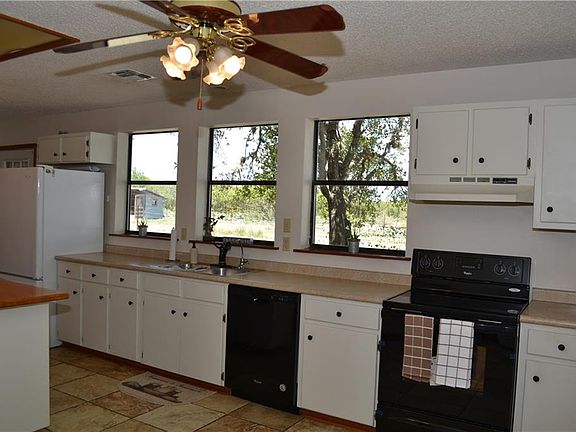 3rd image of 12133 W Highway 83 North Hwy