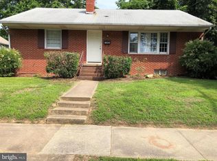 1209 Rowe St, Fredericksburg, VA 22401