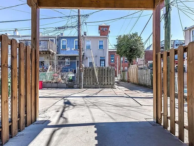 1447 Decatur St — Photo 19