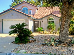 9538 N Barton Ave, Fresno, CA