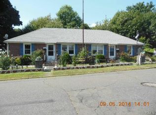 151-161 Wake St, Bridgeport, CT 06610