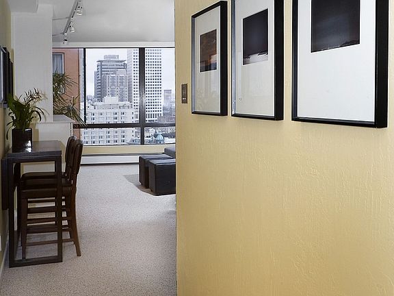 2nd image of 455 Vallejo St APT 111