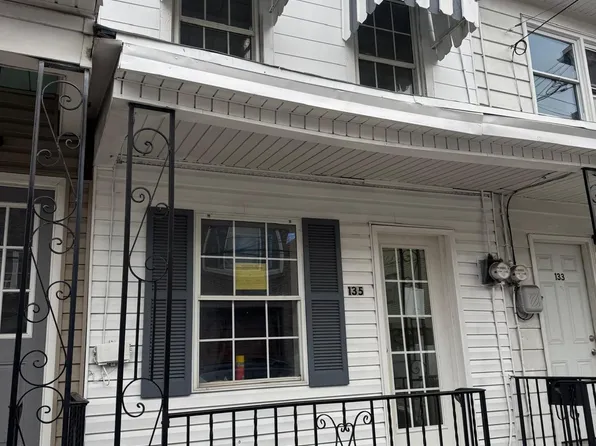 135 W Pine St, Mahanoy City, PA 17948