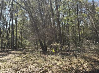 50 Toomer Rd, Saint Helena Island, SC 29920