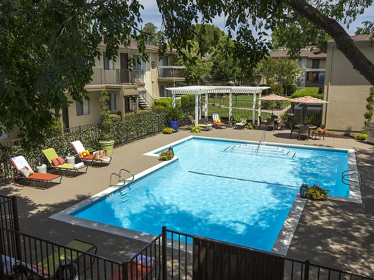 Abby Creek Apartments — Photo 14