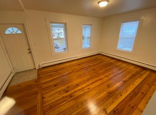 11 Gold St #A, Westfield, MA 01085