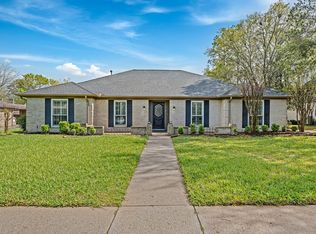 16517 De Lozier St, Jersey Village, TX 77040