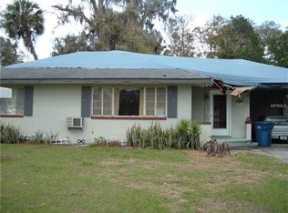 911 W New York Ave, Deland, FL 32720