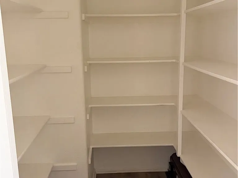 2250 Watermarke Pl — Photo 13