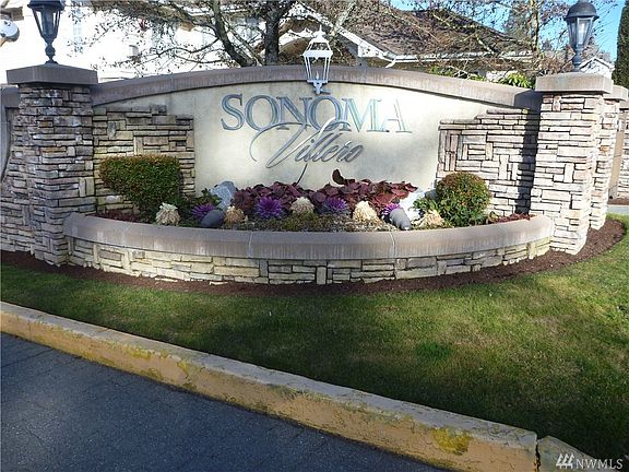 3rd image of 16125 Juanita Woodinville Way NE Unit 212