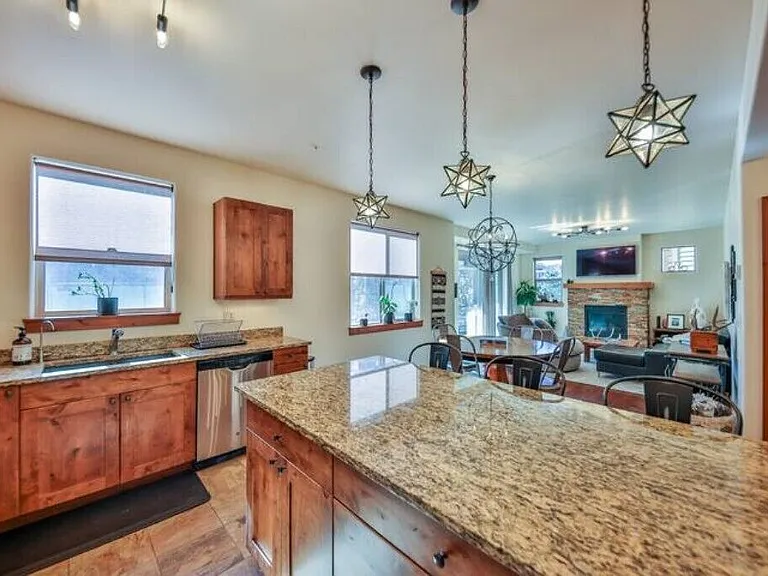 301 Trailhead Cir #314 — Photo 11