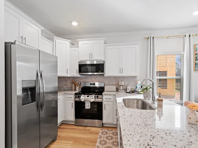 4310 Lost Bay Dr #4310 — Photo 7
