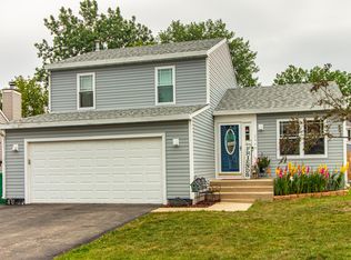 2060 Evergreen Ln, Round Lake Beach, IL