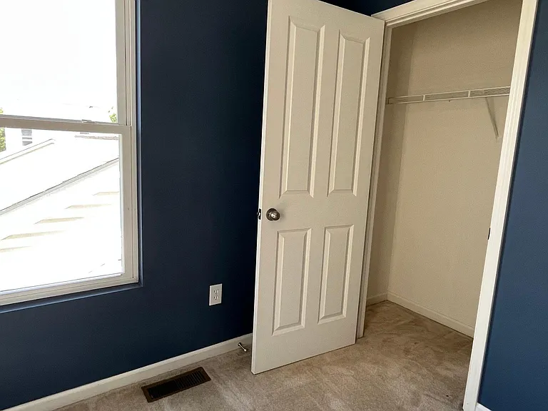 600 White Rock St — Photo 30
