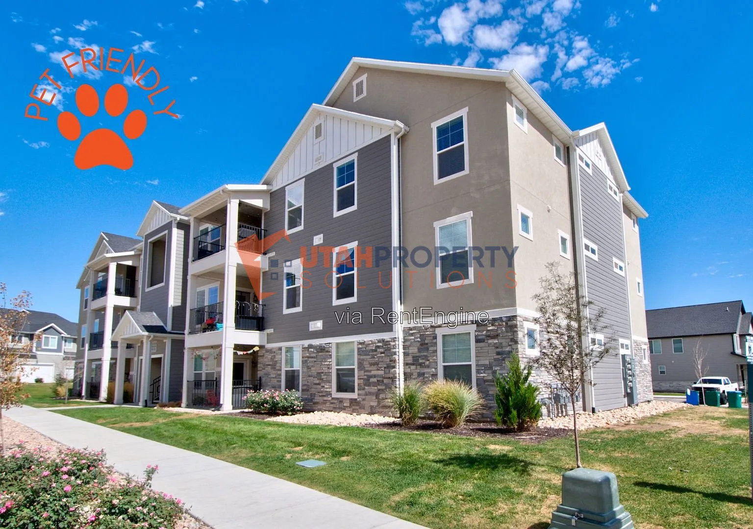 3 bed, 2.0 bath, 1272 sqft, $1,695 — Photo 1