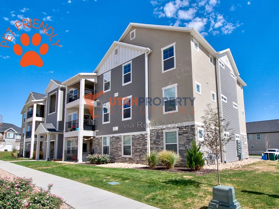 1152 N West Dr #RIM-201
