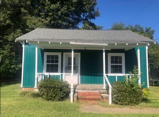 827 S Beaumont Ave, Burlington, NC 27217