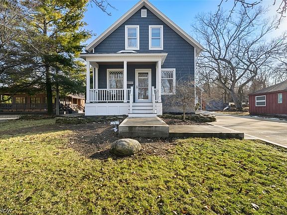 2nd image of 1209 Prairie St