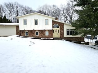 5635 Janet Blvd, Solon, OH 44139