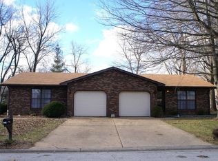 201 Turnbridge Dr, Swansea, IL