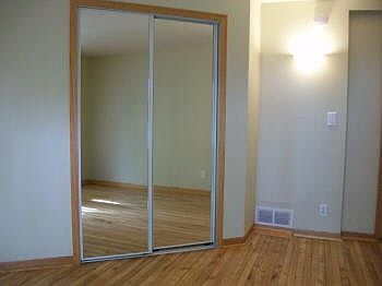 4th image of 595 Magnolia Avenue E # Main Floor