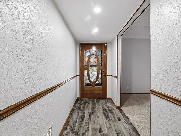 2nd image of 14534 Indian Woods