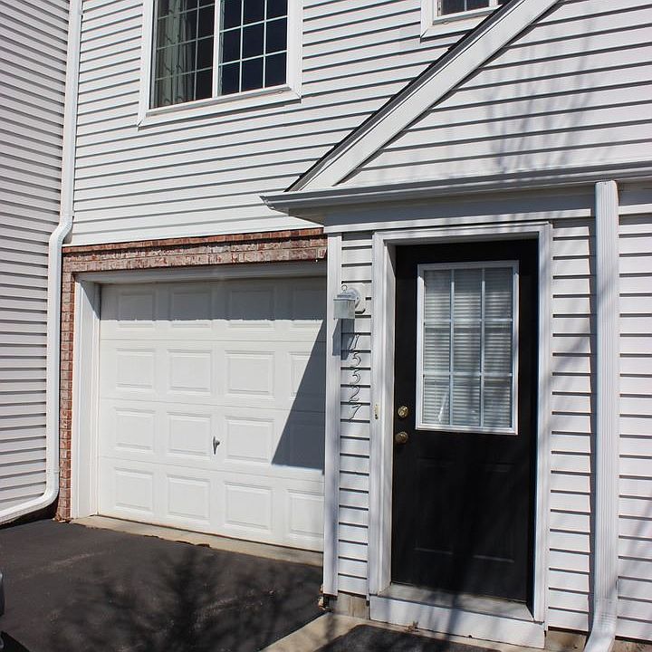 1st image of 15527 Foghorn Ln