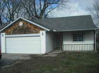 301 Highland Ave, Buckeye Lake, OH 43008