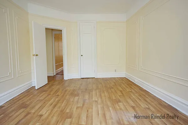 Rented by Norman Raindel, LREB | media 16