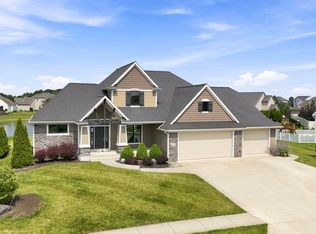 1568 White Coral Ct, Fort Wayne, IN 46814