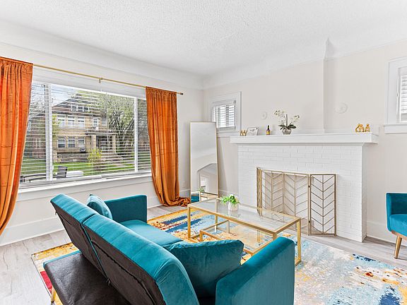 3rd image of 2515 Pasadena Ave #2516